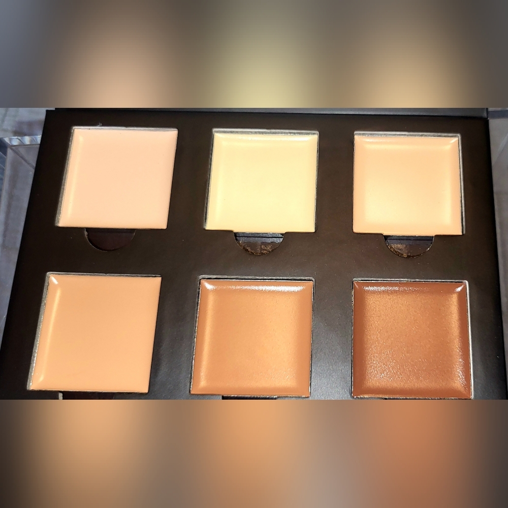 Aesthetica Cream Contour Palette